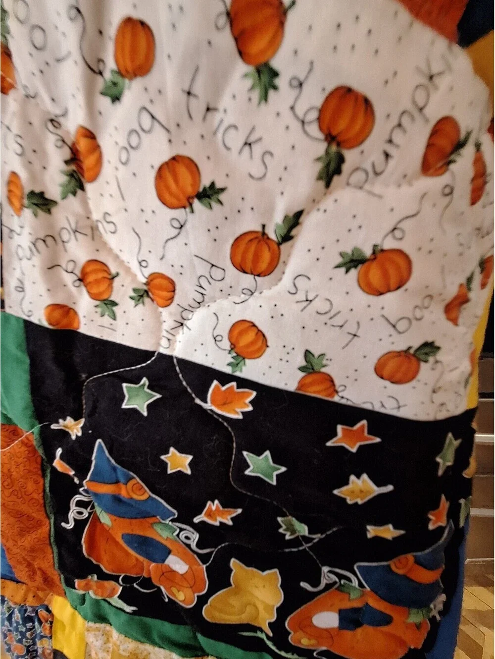 Quilt, hand made, Halloween, pumpkins, cats, unused, impeccable .